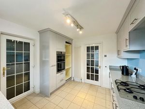 Photo 16- click for photo gallery